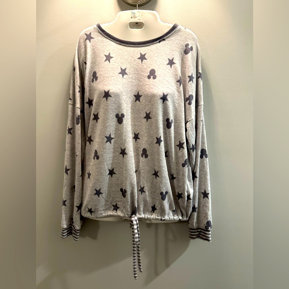 Disney Mickey and Stars long sleeve tie waist top